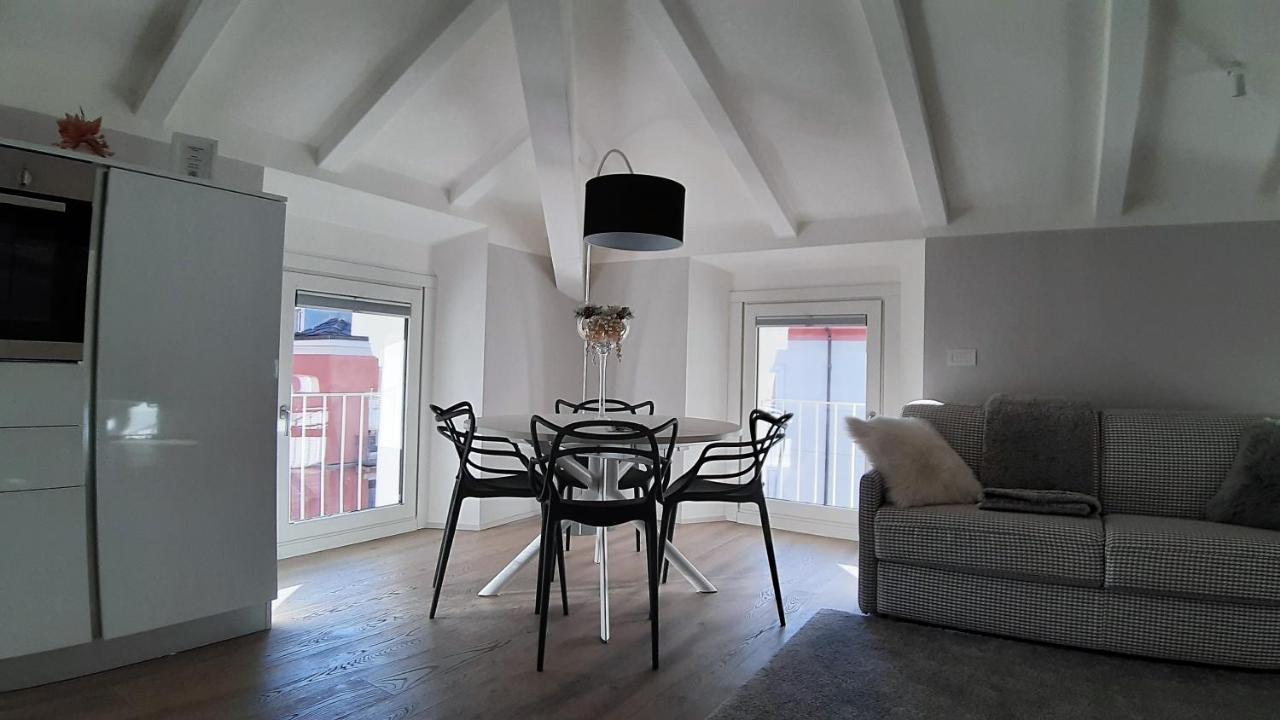Le Cadran Solaire - Nel Cuore Di Apartment *